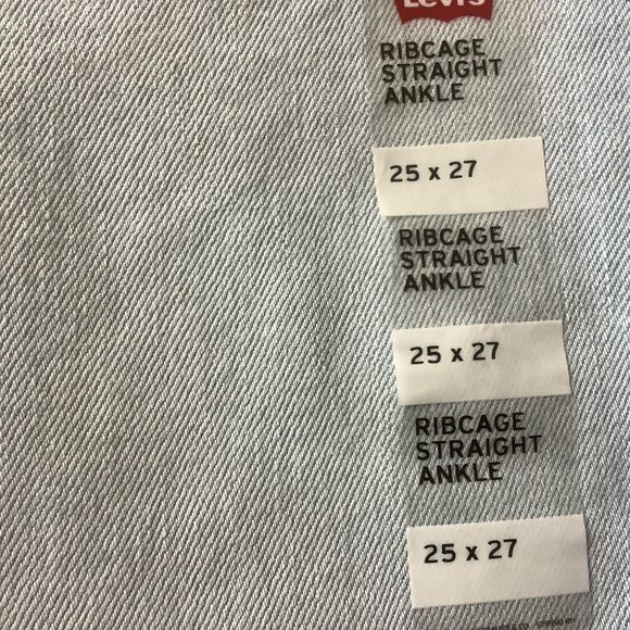 Levi’s Premium ribcage straight super high rise ankle jeans button fly size 25 - Picture 14 of 16